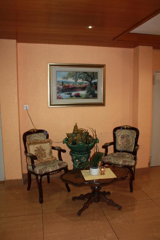 Hotel Langenthal Bagian luar foto